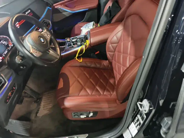 BMW X5 — Фото автомобиля 14