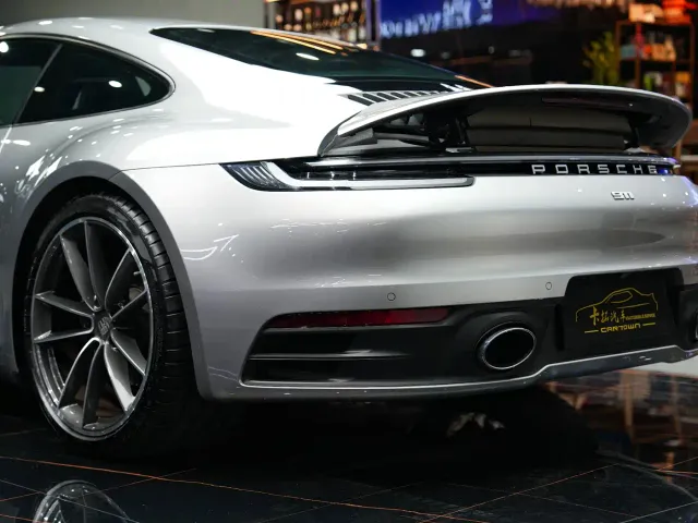 Porsche 911 — Фото автомобиля 11