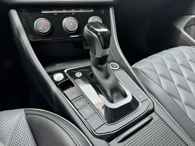 Volkswagen Sagitar — Фото автомобиля 21