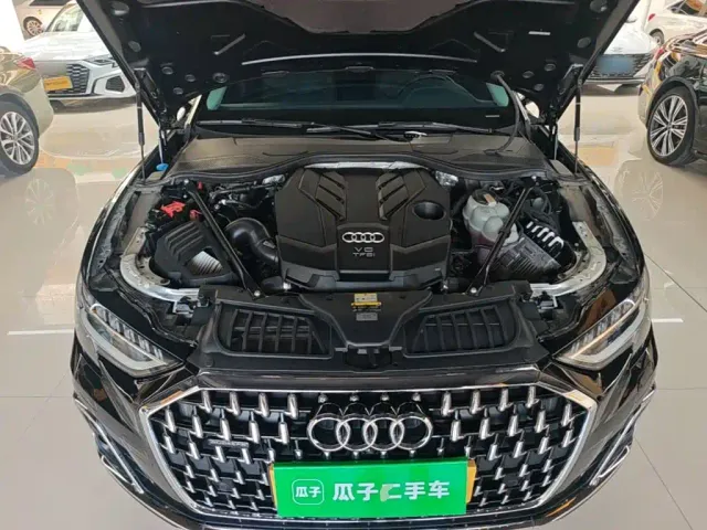 Audi A8 — Фото автомобиля 19
