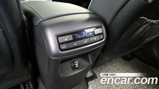 Hyundai Palisade Palisade Дизель 2.2 4WD — Фото автомобиля 19