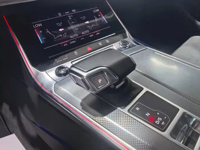 Audi A6L — Фото автомобиля 13