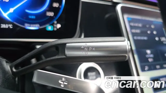 Mercedes-Benz EQS — Фото автомобиля 8