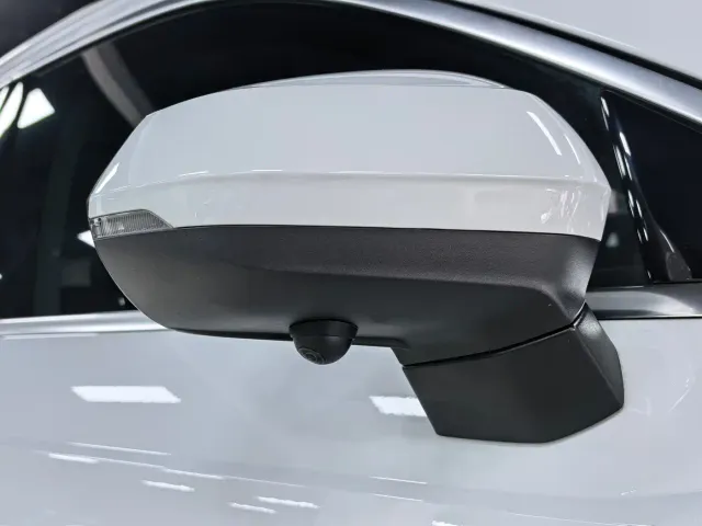 Audi Q3 — Фото автомобиля 8