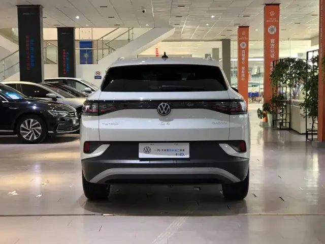 Volkswagen ID.4 Crozz — Фото автомобиля 11