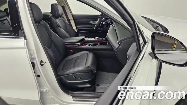 Genesis GV70 2.5T Бензин 2WD — Фото автомобиля 8