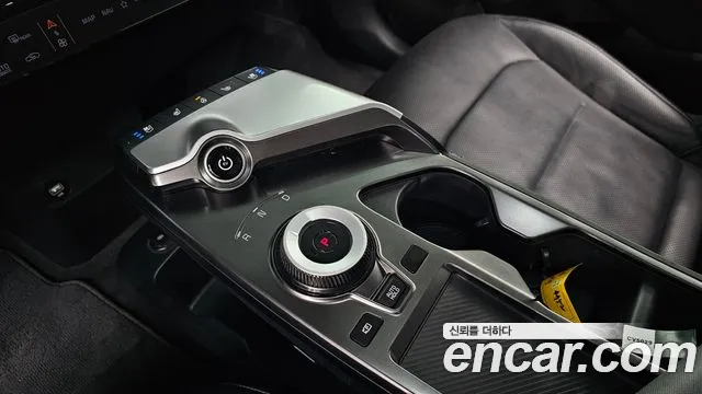 Kia EV6 — Фото автомобиля 12
