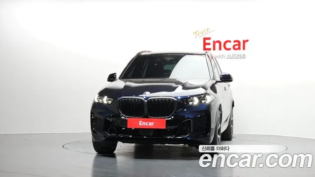 BMW X5 xDrive 40i M Sport — Фото автомобиля 2