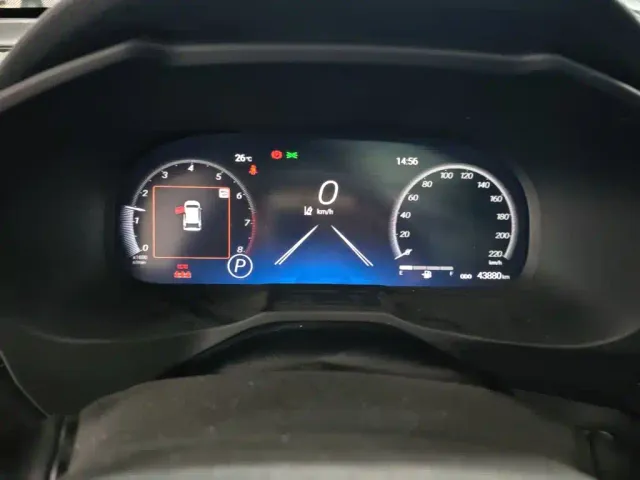 Toyota RAV4 — Фото автомобиля 11