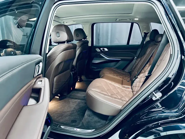 BMW X5 — Фото автомобиля 10