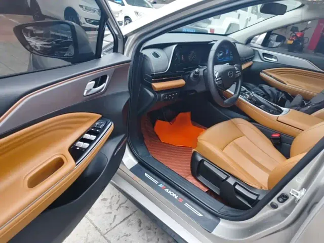 GAC Aion S — Фото автомобиля 15
