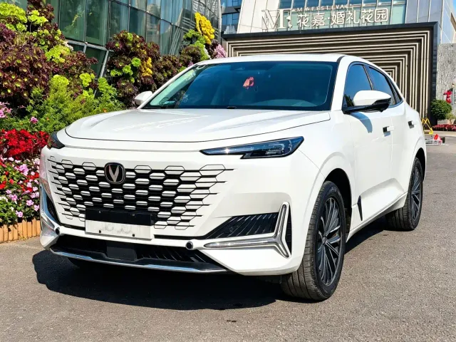 Фотография автомобиля — Changan UNI-K