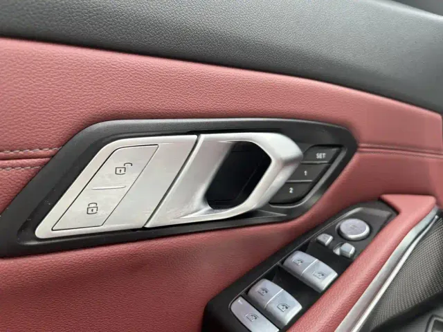 BMW 3 Series — Фото автомобиля 17