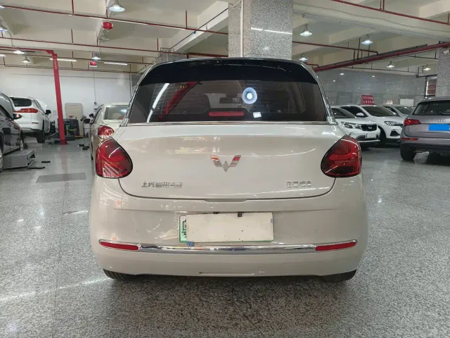 Wuling Bingo — Фото автомобиля 11