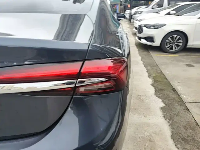 Buick LaCrosse — Фото автомобиля 7