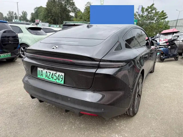 Nio ET5 — Фото автомобиля 8