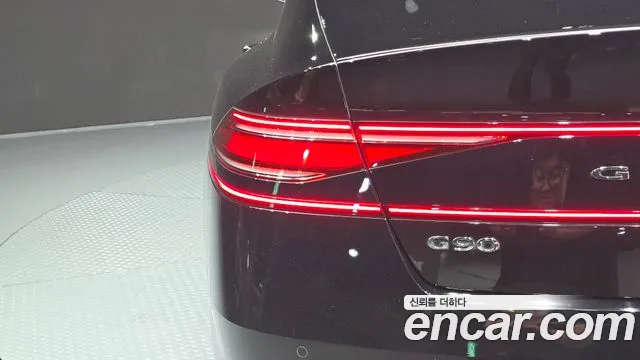 Genesis G90 Бензин 3.5 турбо AWD — Фото автомобиля 6