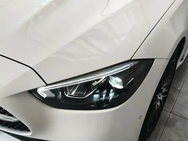 Mercedes-Benz C-Class — Фото автомобиля 23