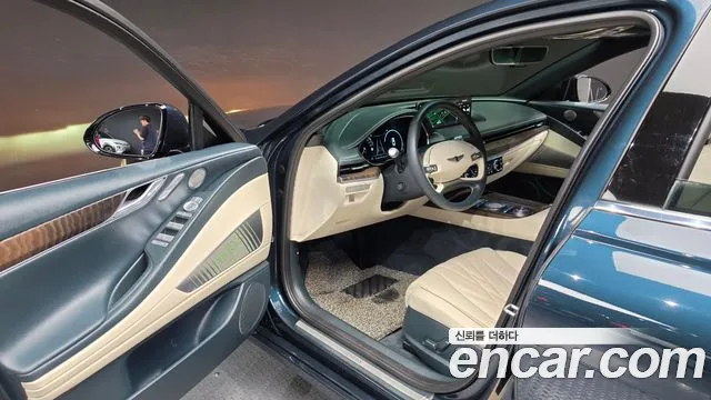 Genesis G80 Electrified G80 (RG3) — Фото автомобиля 9
