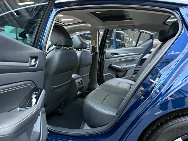 Nissan Teana — Фото автомобиля 5