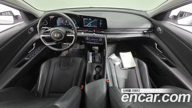 Hyundai Avante CN7 — Фото автомобиля 10