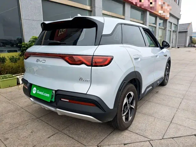 BYD Yuan UP — Фото автомобиля 6