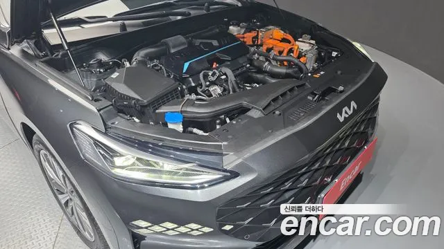 Kia K8 Hybrid — Фото автомобиля 9