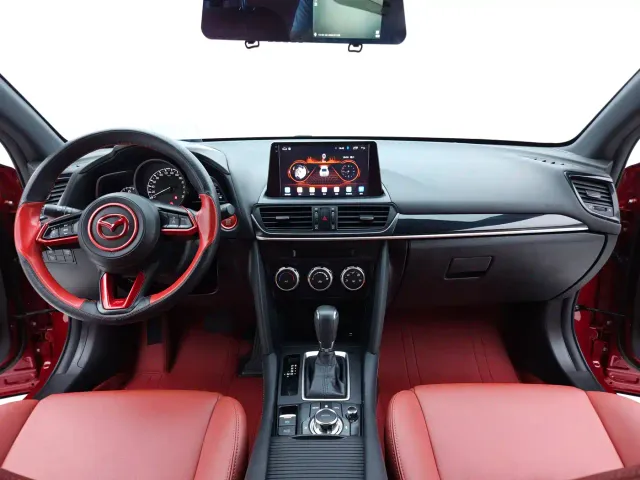 Mazda CX-4 — Фото автомобиля 7