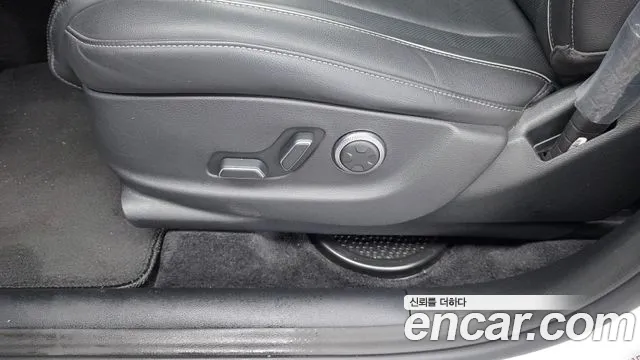 Genesis GV80 2.5T Бензин AWD — Фото автомобиля 25