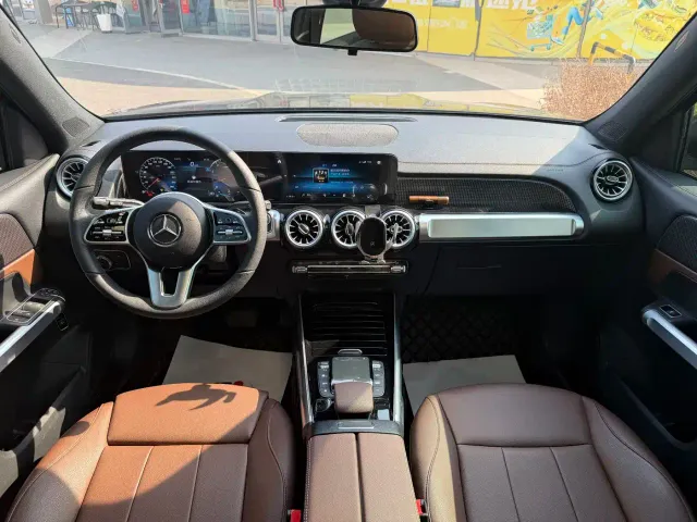 Mercedes-Benz GLB-Class — Фото автомобиля 8