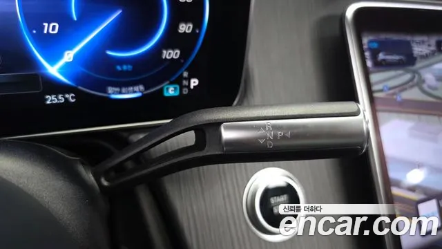 Mercedes-Benz EQS — Фото автомобиля 9