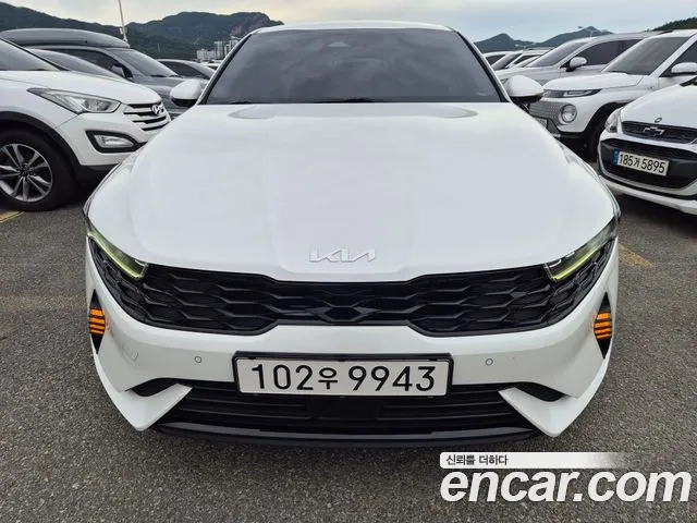 Фотография автомобиля — Kia K5 Generation 3
