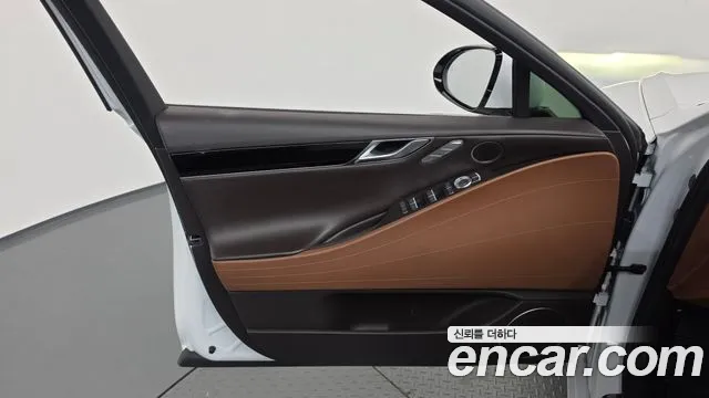 Genesis G80 RG3 — Фото автомобиля 13