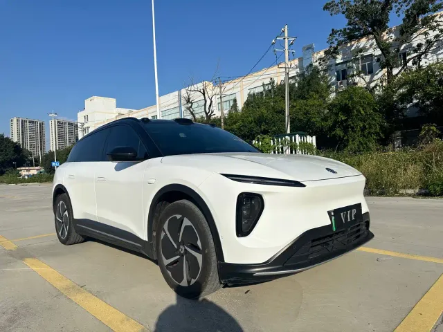 Nio ES6 — Фото автомобиля 2
