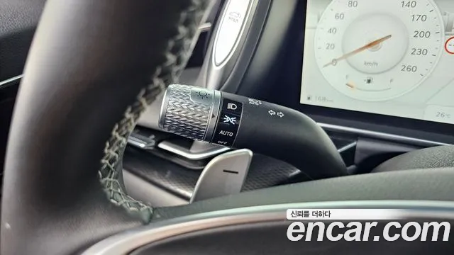 Genesis G90 Бензин 3.5 турбо AWD — Фото автомобиля 24