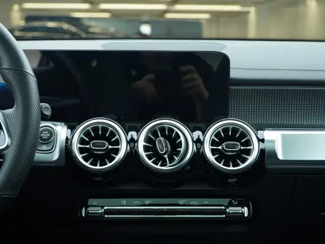 Mercedes-Benz GLB-Class — Фото автомобиля 17