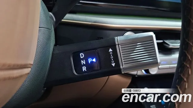 Hyundai Grandeur GN7 — Фото автомобиля 9