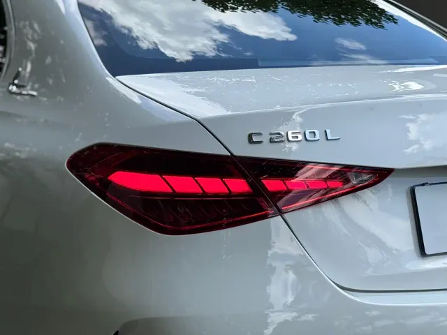 Mercedes-Benz C-Class — Фото автомобиля 19