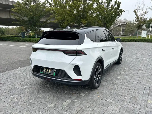 Arcfox Alpha T — Фото автомобиля 10