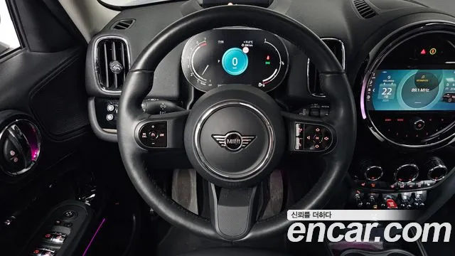 Mini Countryman — Фото автомобиля 12