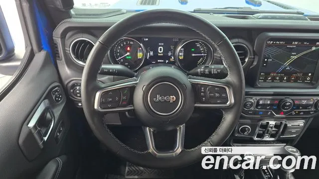 Jeep Wrangler JL — Фото автомобиля 12