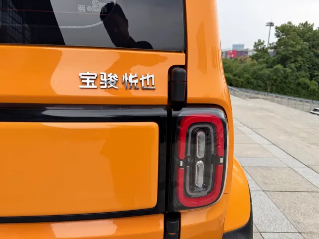 Baojun Yep — Фото автомобиля 10