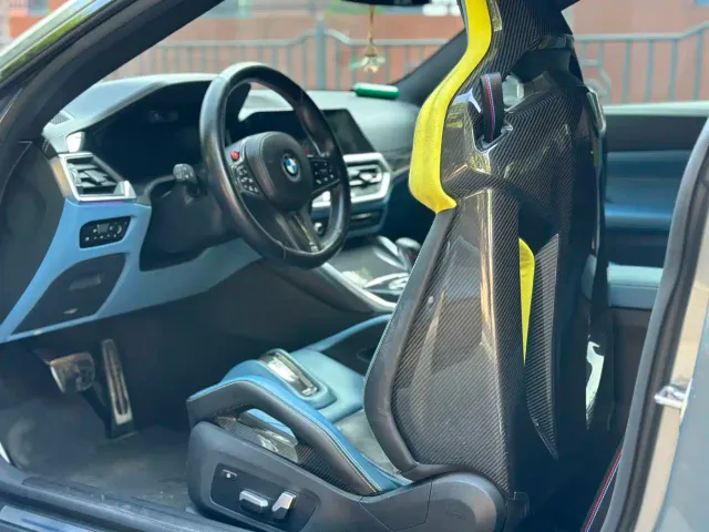 BMW M4 — Фото автомобиля 4