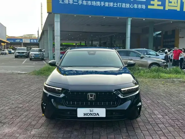 Honda Inspire — Фото автомобиля 2