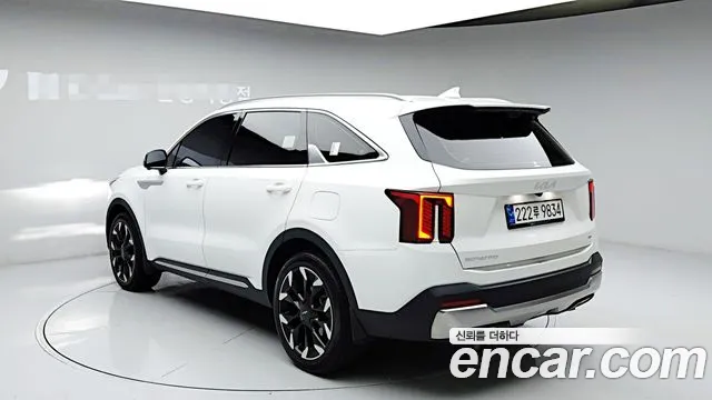 Kia Sorento — Фото автомобиля 4