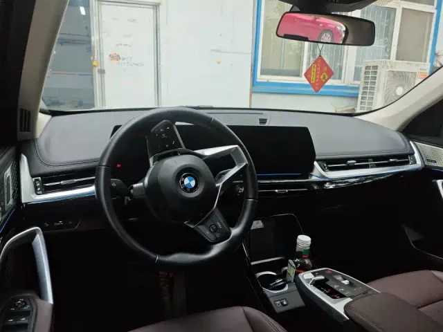 BMW X1 — Фото автомобиля 5