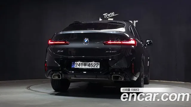 BMW X4 xDrive20i M Sport — Фото автомобиля 4