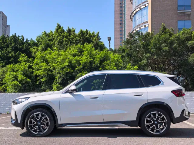 BMW X1 — Фото автомобиля 4