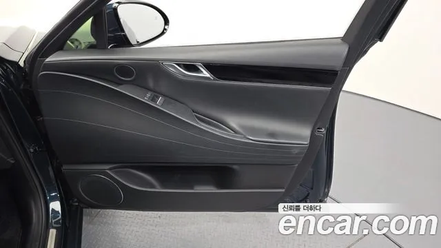 Genesis G80 Бензин 2.5 турбо 2WD — Фото автомобиля 22