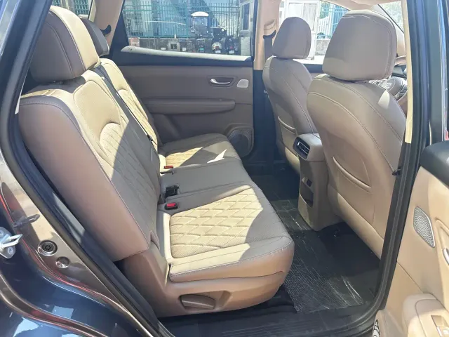 Landian E5 PLUS — Фото автомобиля 7